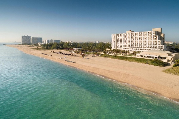 Fort Lauderdale Marriott Harbor Beach Resort & Spa image 2